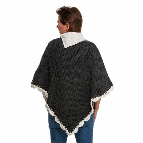 poncho-handgemaakt-wol-katoen-grijs-ecru