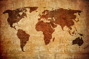 Wereldkaart gelaserd op kurk